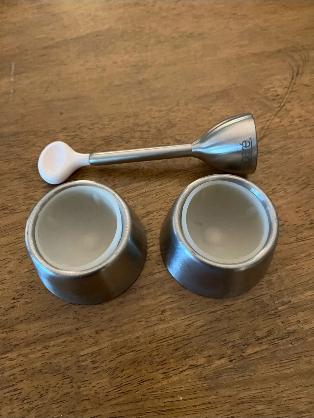Stainless Steel Egg Cups with White Silicone Inserts and Egg Topper